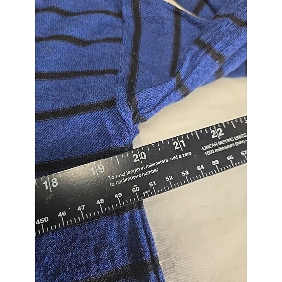 Max Studio 100% Extra-fine Merino Wool Pullover Sweater Blue Black Stripe Size L - Picture 5 of 7